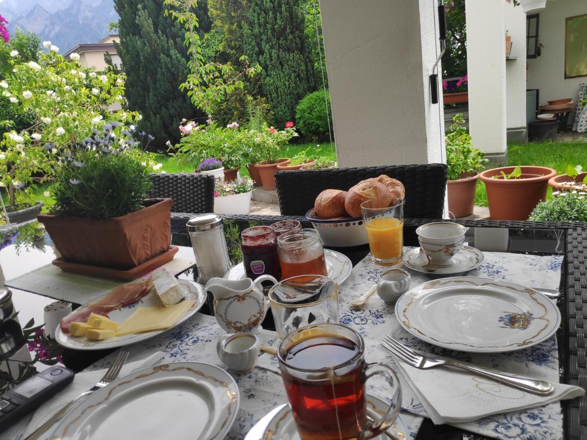 Bed & Breakfast Chur Exteriör bild